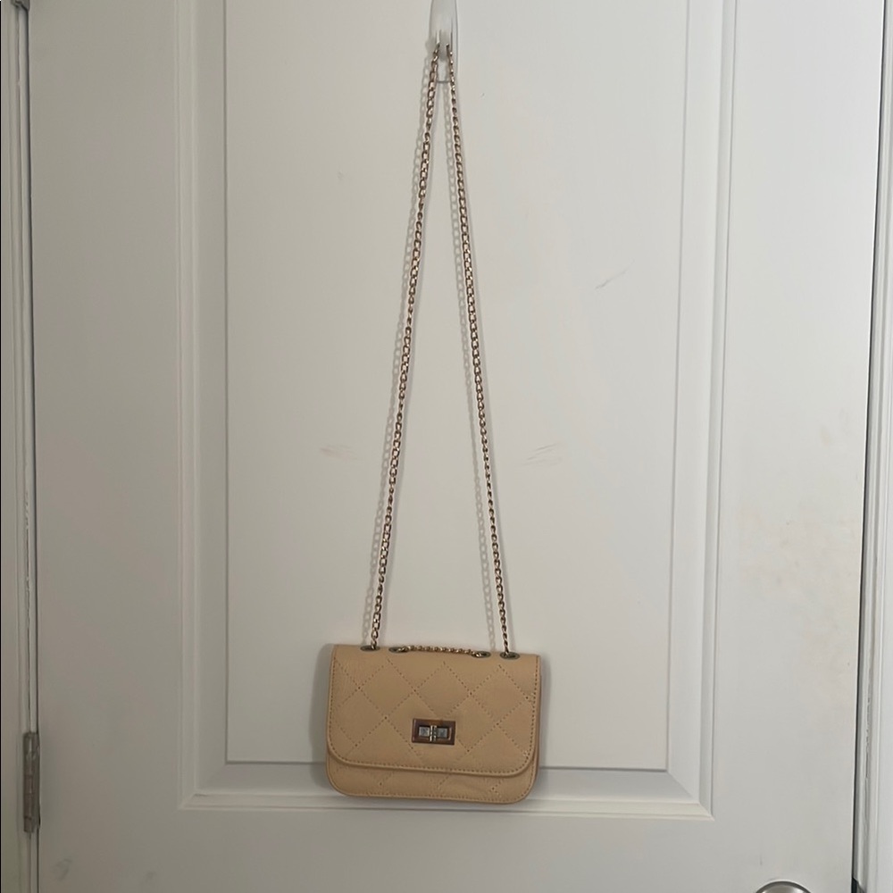 Elegant Tan Quilted Chain Bag